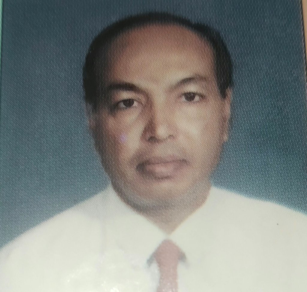 এম আবুল কাসেমের পরিবার-প্রদত্ত স্টুডিও পোর্ট্রেট